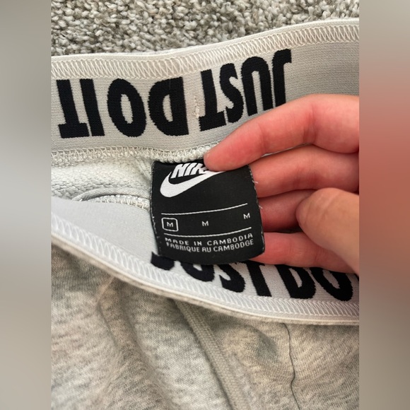 Grey Nike Sweatpants - Picture 3 of 3